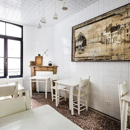 La Maison Haute Гостевой дом
